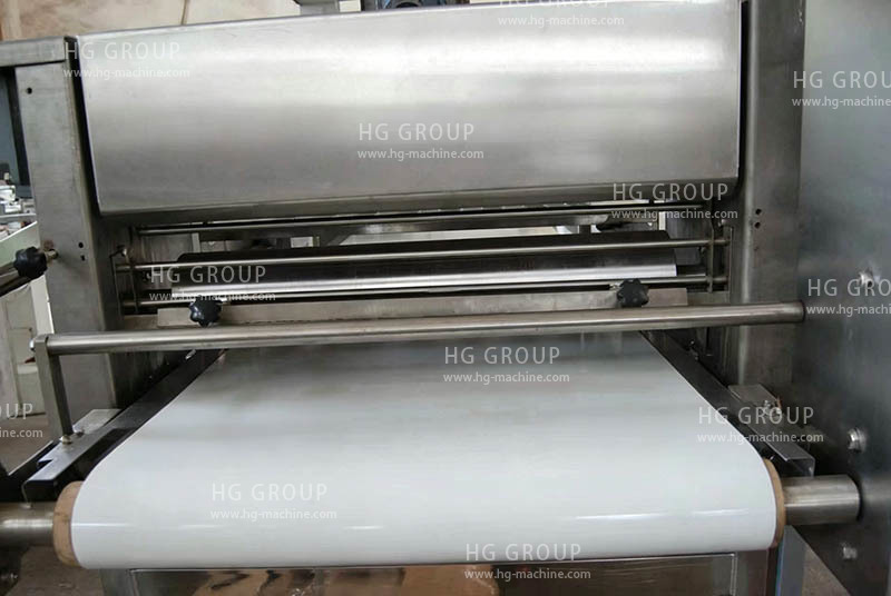 Ligne de production automatique de croissants